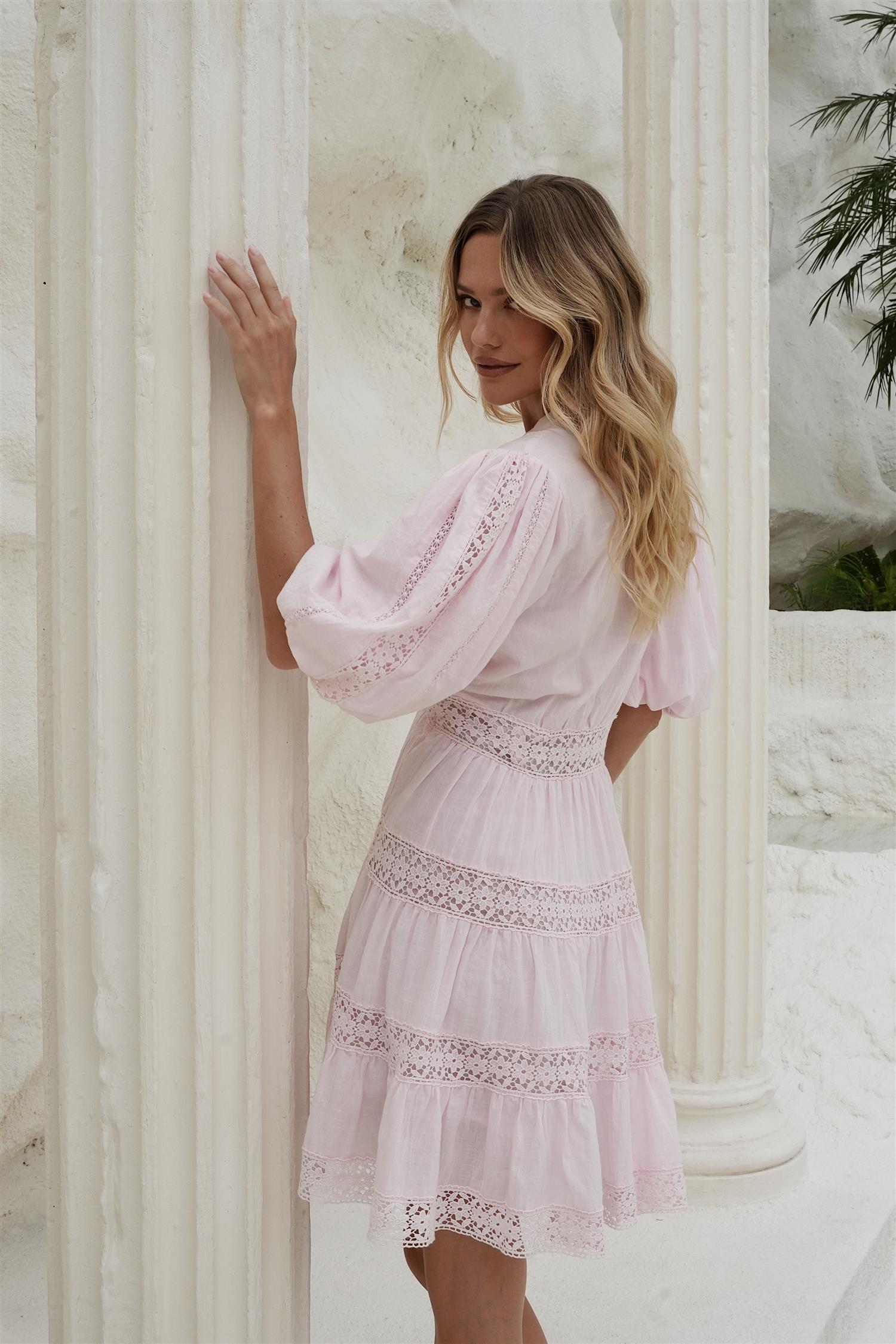 Lolana Mini Dress Light Pink - Pink