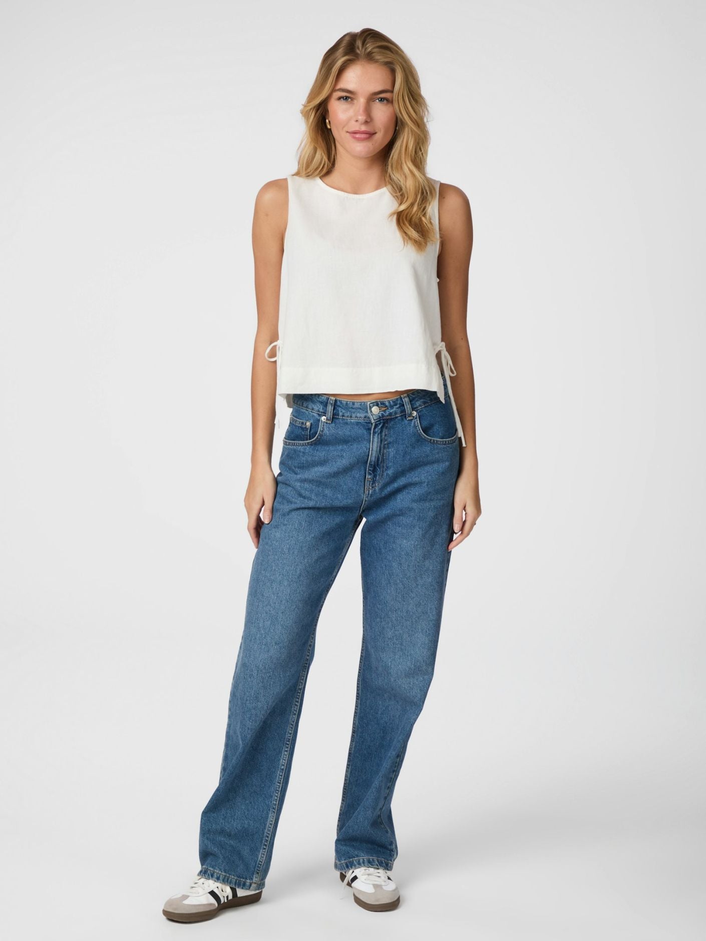 Svetlana Linen Top White - White