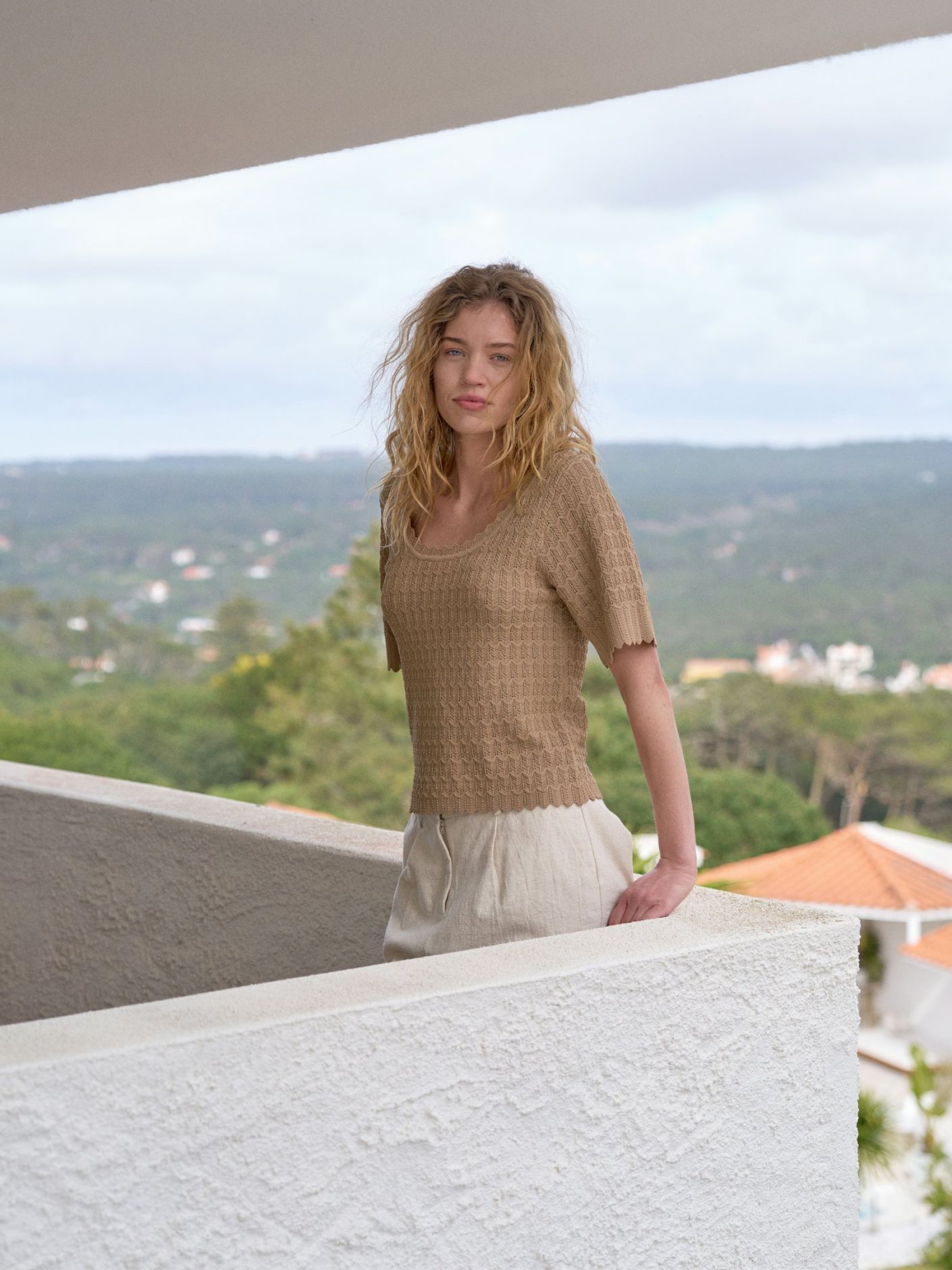 Meiko Fine Crochet Blouse Taupe - Beige