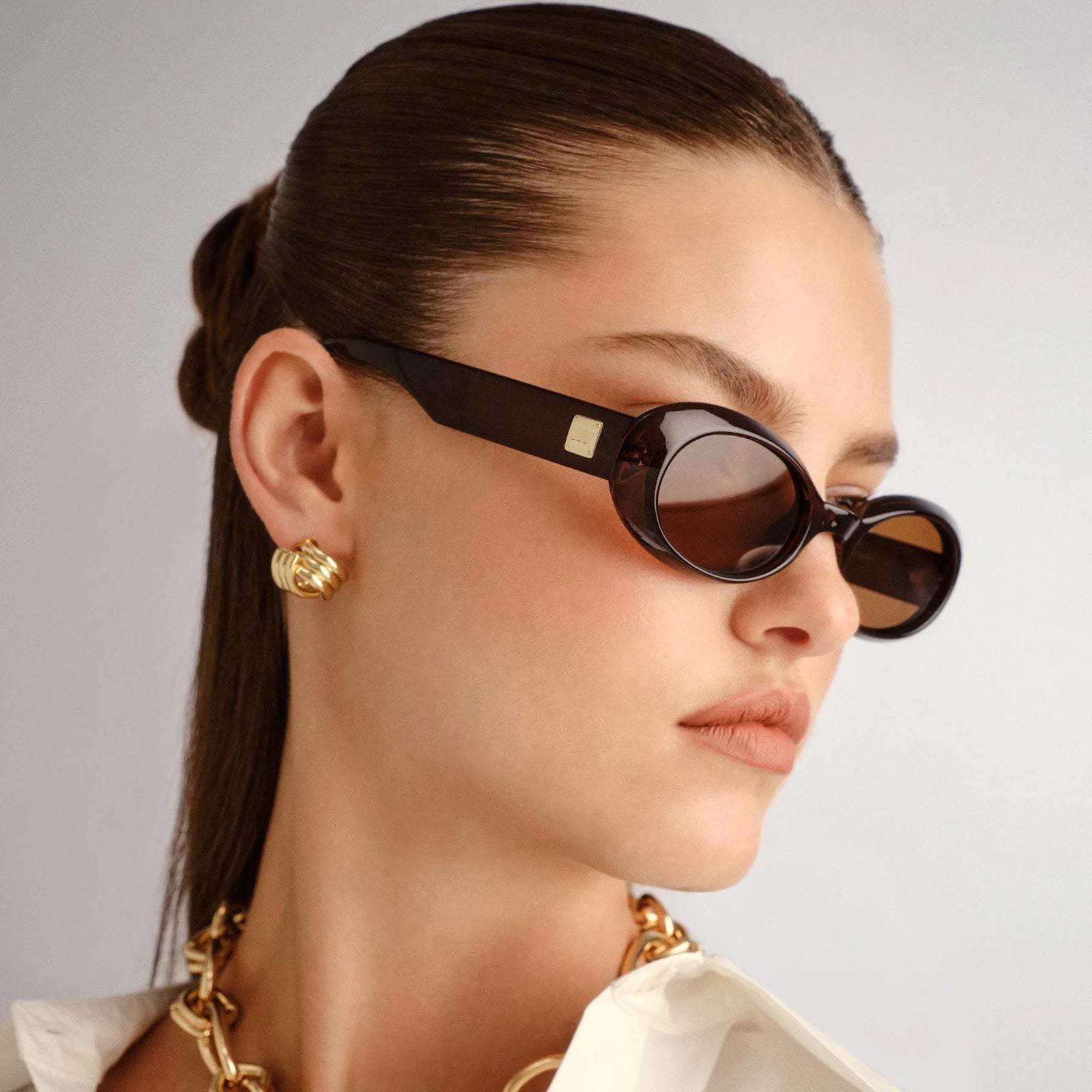 Work It! Cocoa Sunglasses - Chocolate