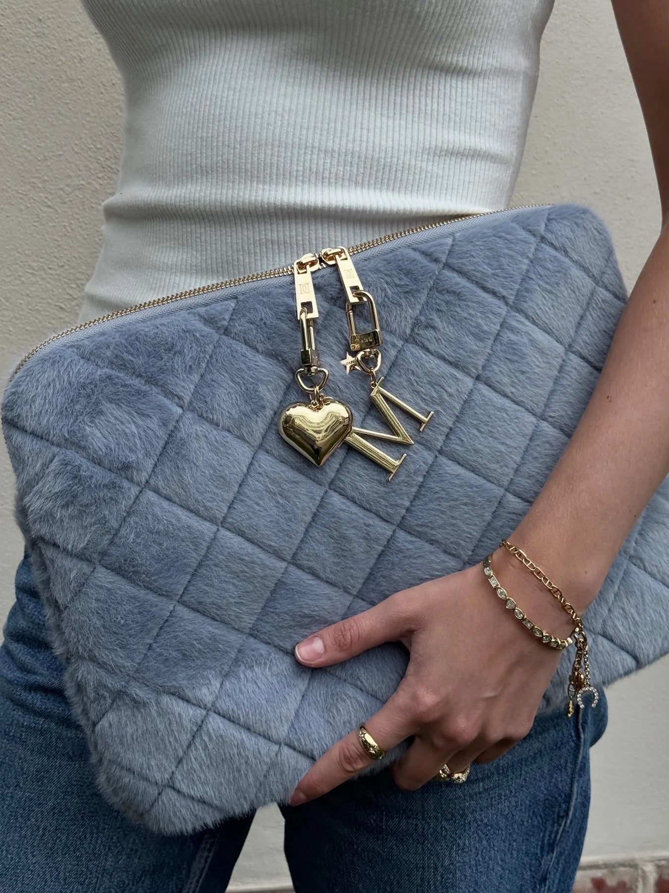 Metal Sign Bag Charm Heart - Gold