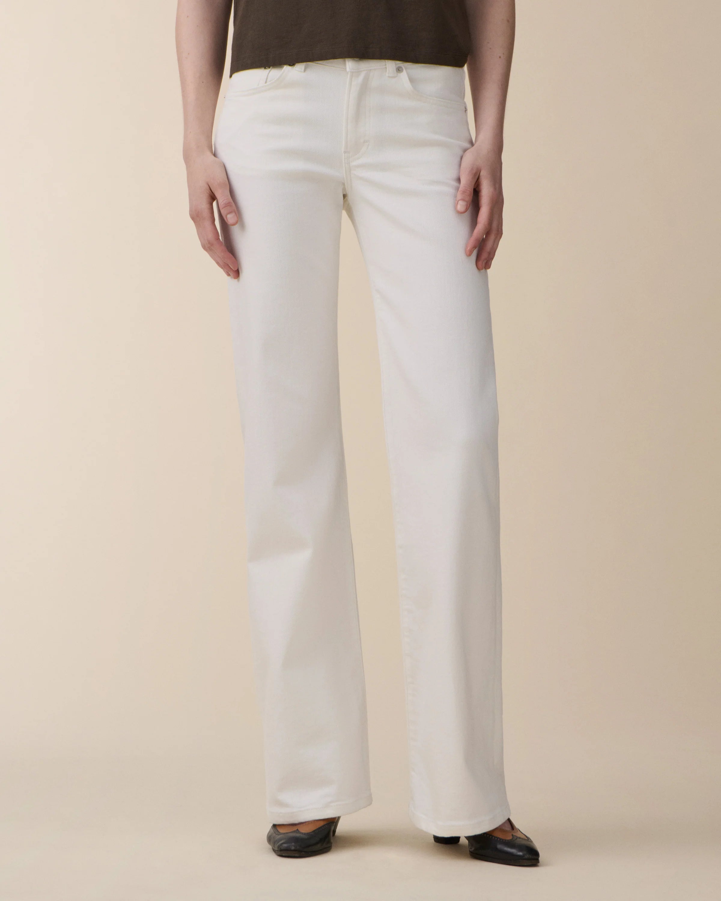 San Babila Natural White - Off-White
