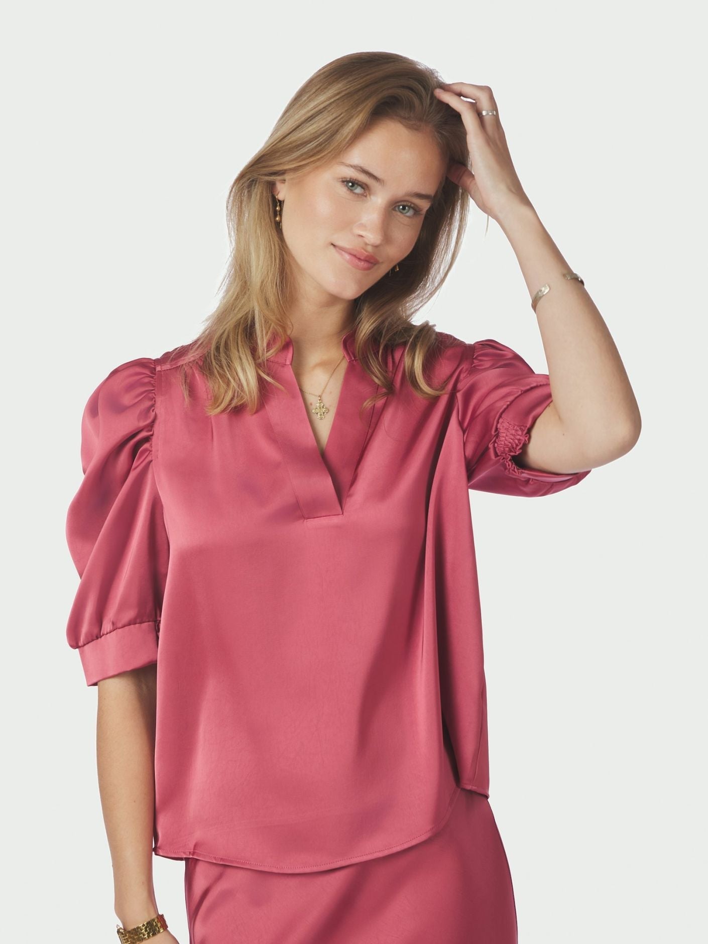 Roella Heavy Sateen Blouse Cherry Pink - Pink