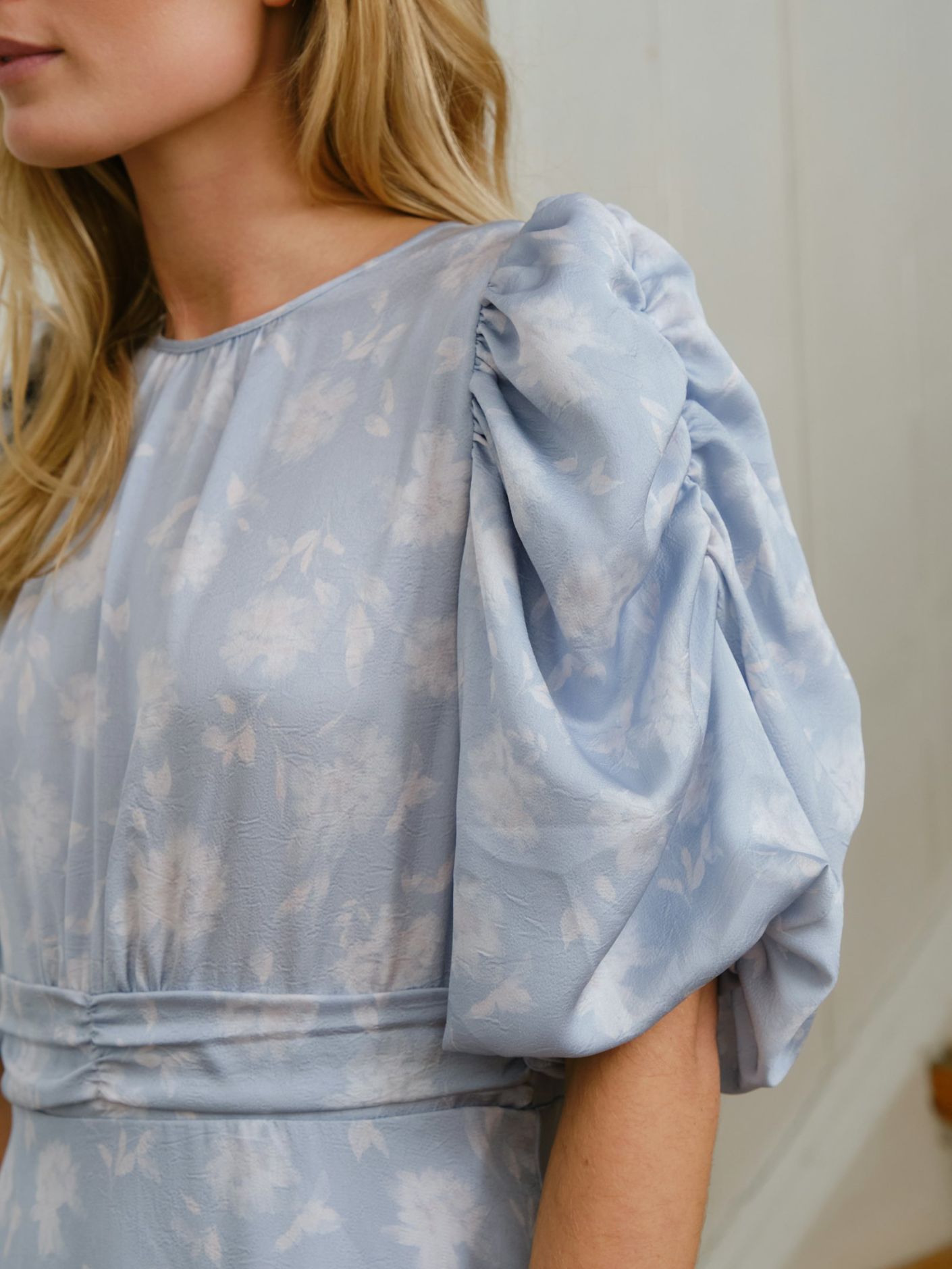 Kikka Faded Flower Dress Light Blue - Sky Blue