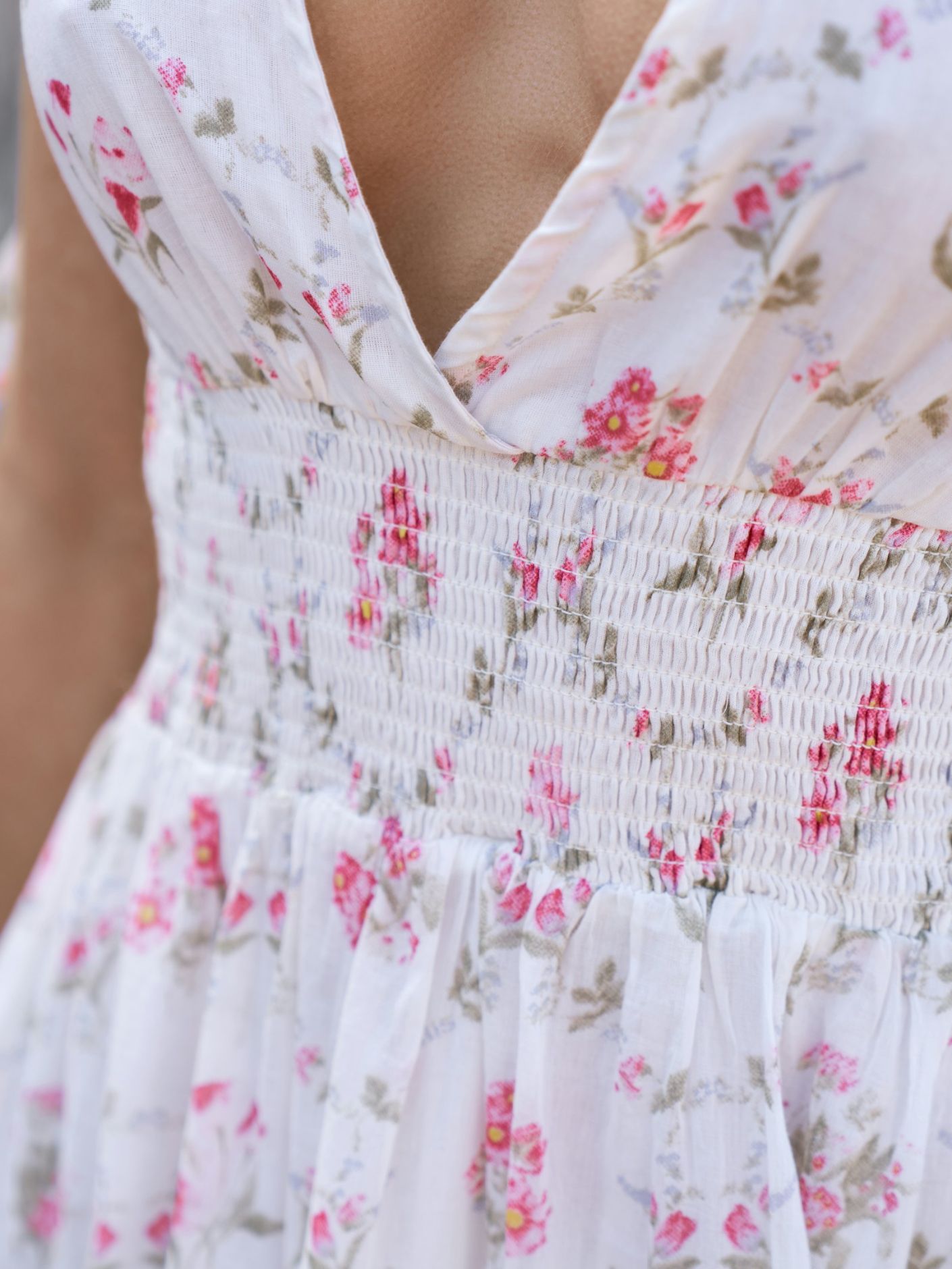 Magda Spring Flower Dress Off White - Off-White