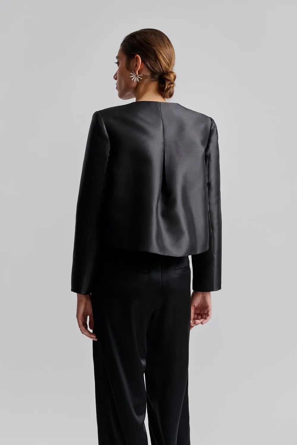 Ruthie Cropped Long Sleeve Blouse Black - Black