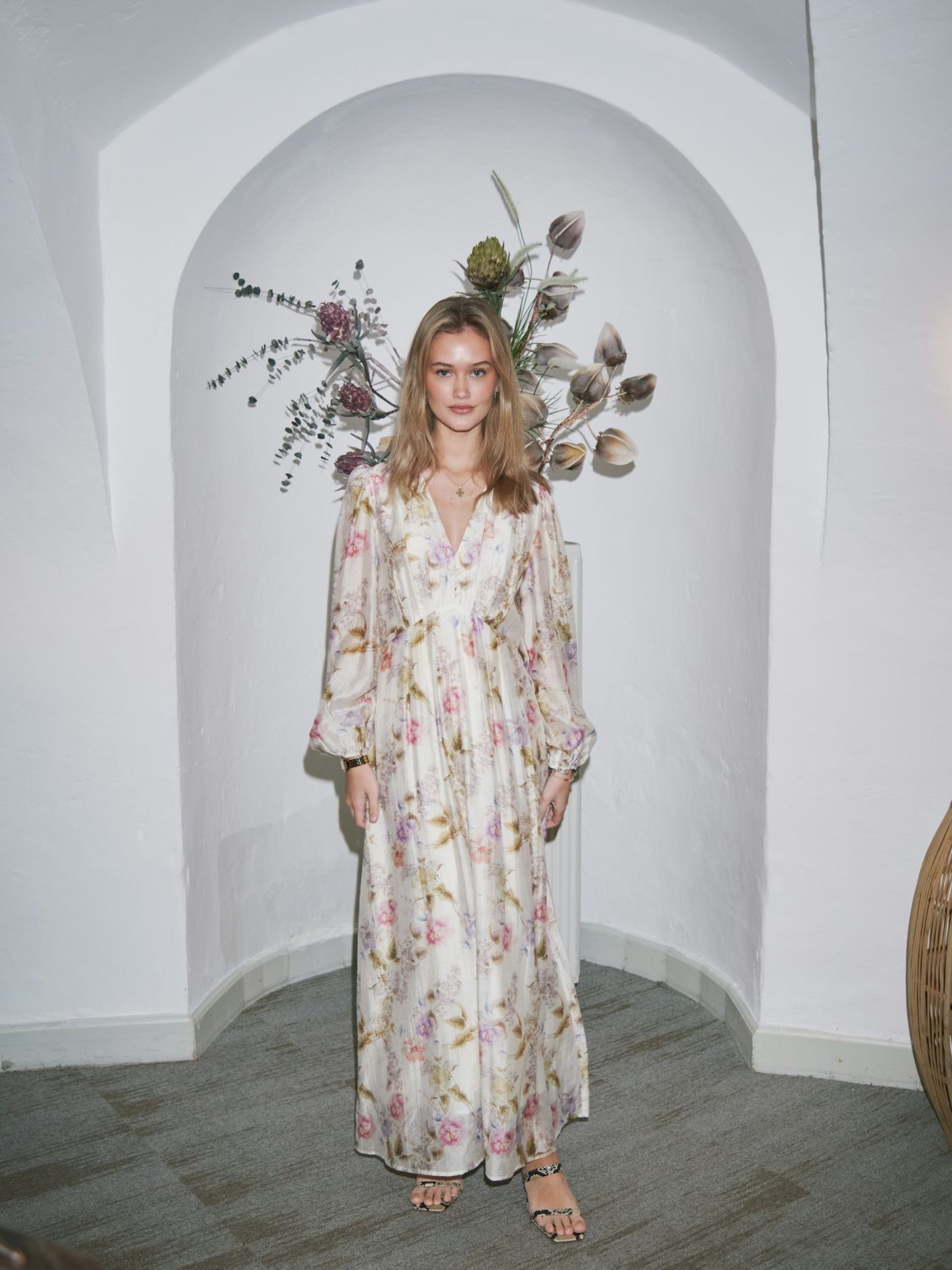 Silfi Vintage Flower Dress Off White - Off-White