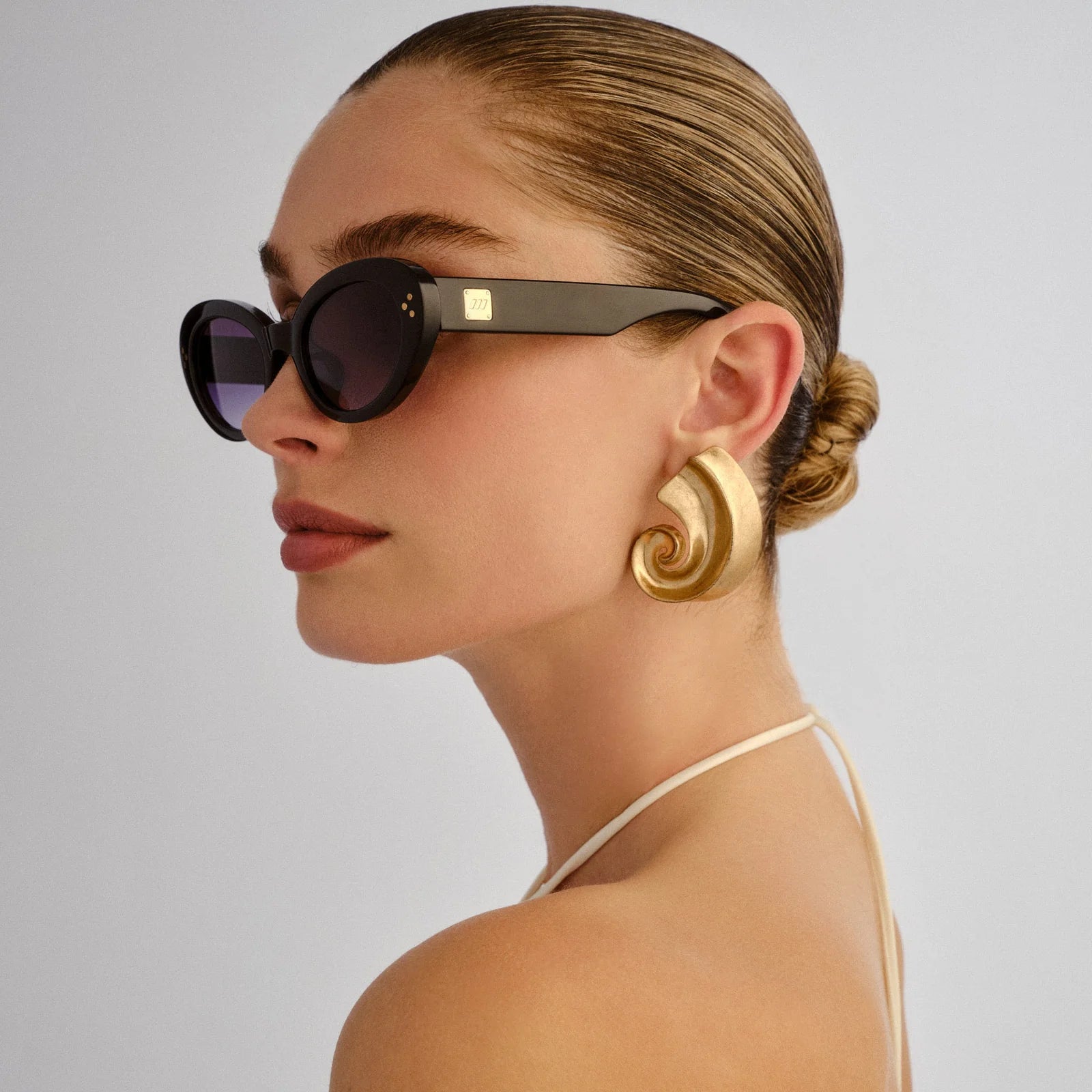 Tootsie+ Black Sunglasses - Black
