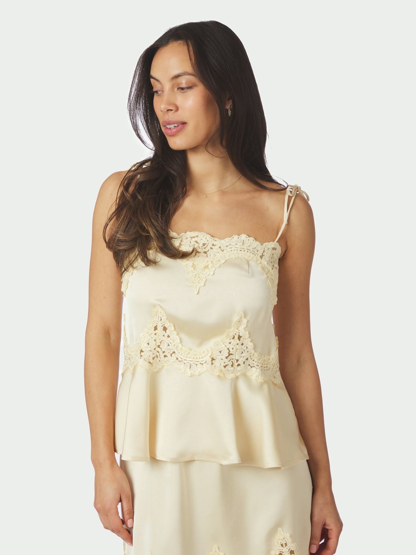 Kaela Heavy Sateen Lace Top Light Yellow - Yellow