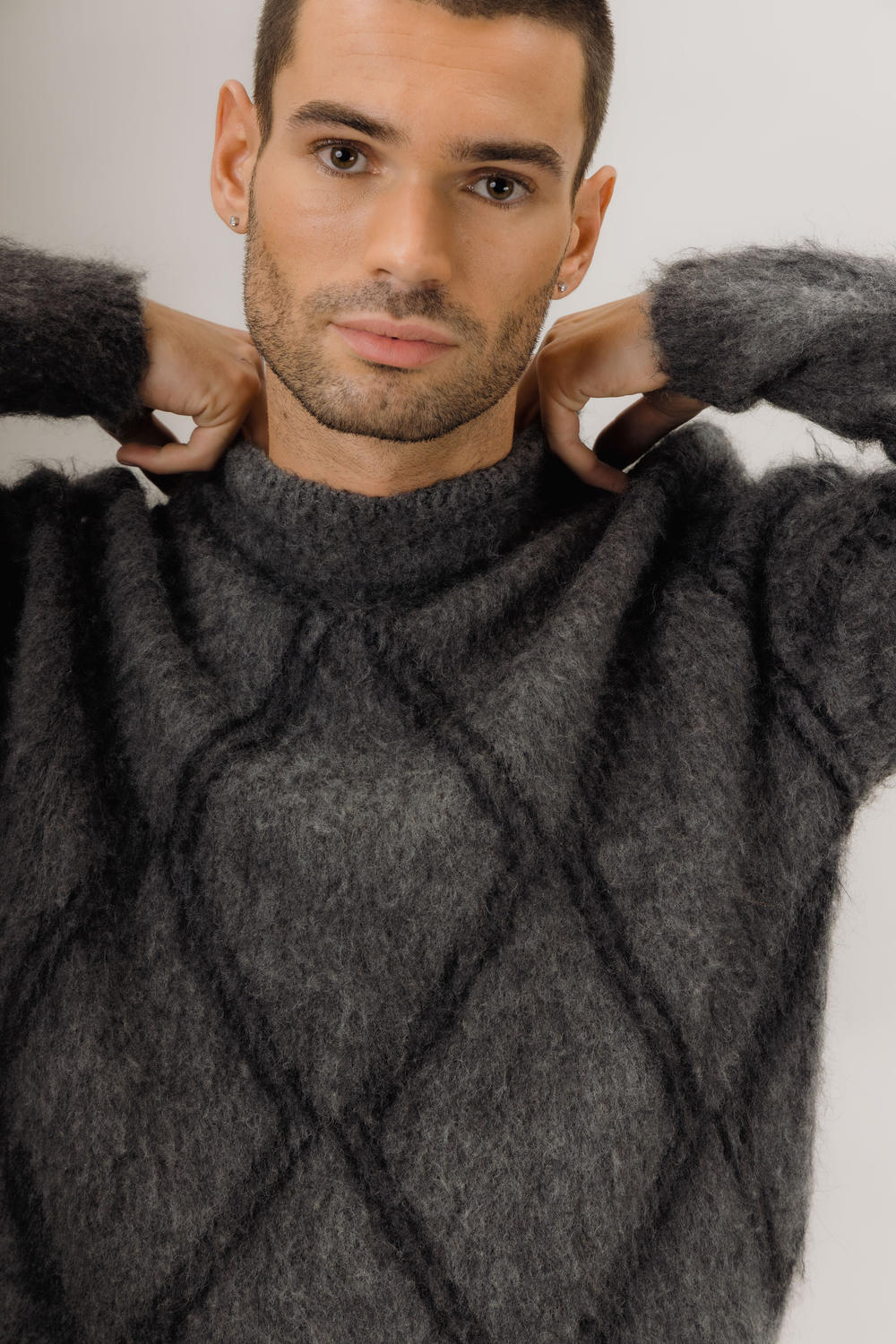 Bowen Reversible Sweater - Charcoal