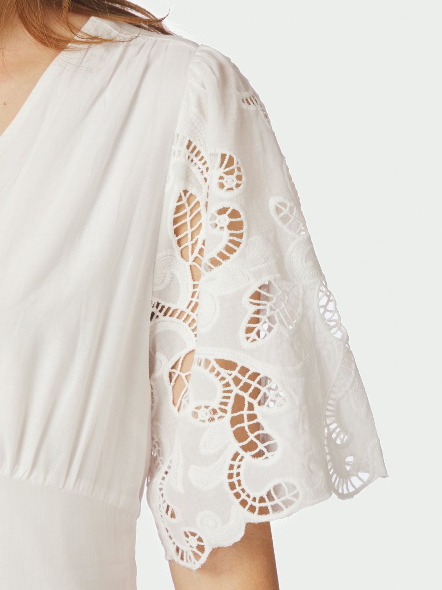Lunette Emb Dress White - White