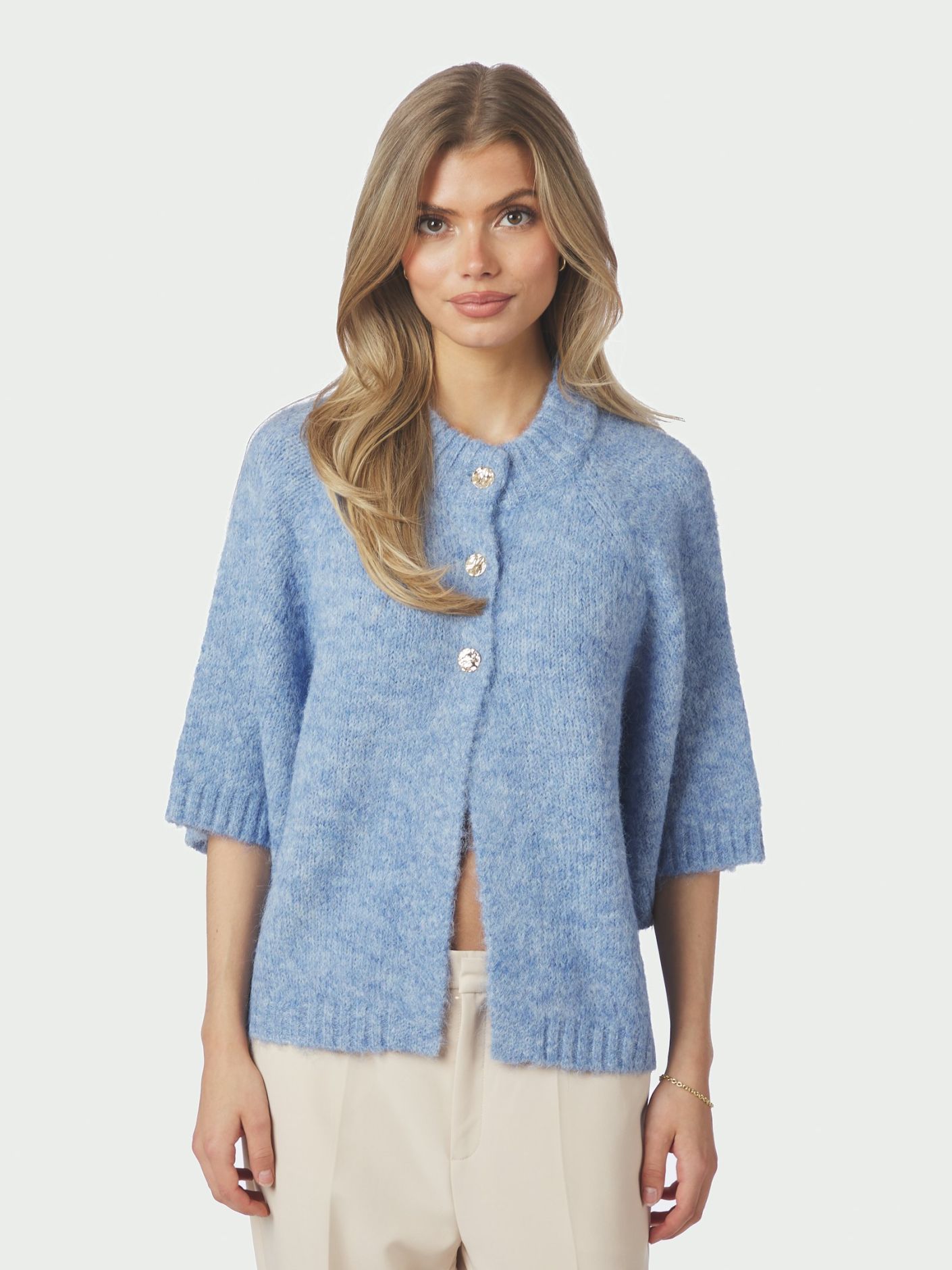 Benuta Fluffy Knit Cardigan Dusty Blue - Sky Blue